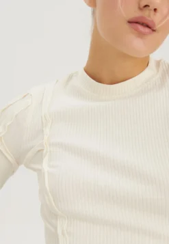 Even&Odd Maglietta A Manica LungaOff-White Donna T-shirt E Top EV421D24O-A11 -Even&Odd Negozio 05a6051087014f5c8d5920d53bc3e49e scaled