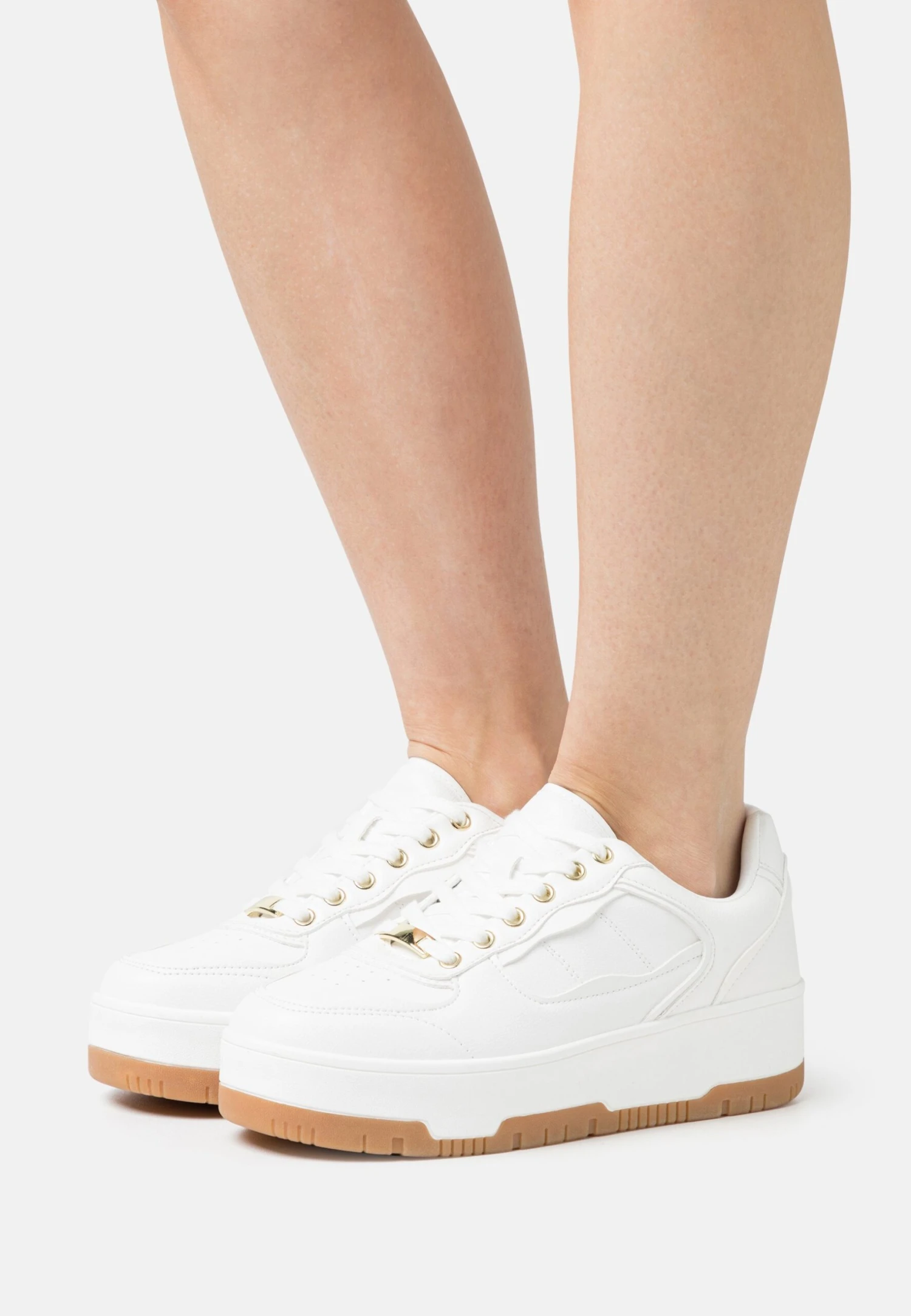 Sneakers BasseWhite Donna Sneakers EV411A0WT-A11 Even&Odd Sneakers BasseWhite Donna Sneakers EV411A0WT-A11 -Even&Odd Negozio 06b9876dd0ae49fb8799bc5013de43d5 scaled