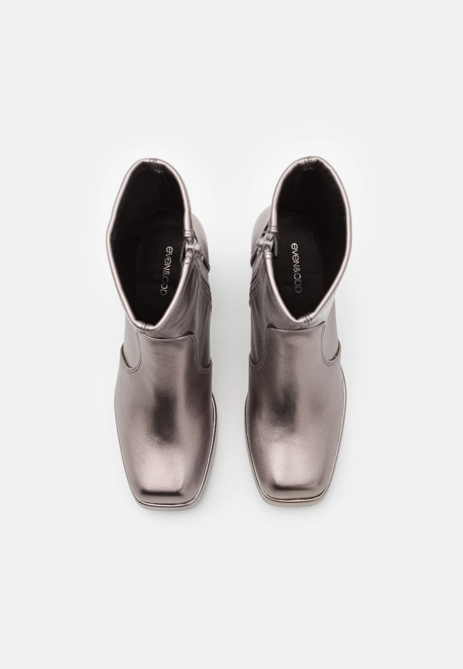 Stivaletti Con Tacco - Silver Even&Odd Stivaletti Con Tacco - Silver -Even&Odd Negozio 0865e65ca9a6464bb2eea1302767be27 scaled