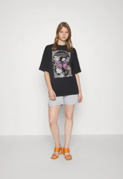 Even&Odd T-Shirt Con StampaBlack Donna T-shirt E Top EV421D26J-Q11 6 Even&Odd T-Shirt Con StampaBlack Donna T-shirt E Top EV421D26J-Q11 -Even&Odd Negozio 0b951dc90eeb47e88c1652072246a80e scaled