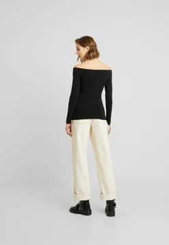 Even&Odd BasicMaglietta A Manica LungaBlack Donna T-shirt E Top EV421D19Y-Q11 4 Even&Odd BasicMaglietta A Manica LungaBlack Donna T-shirt E Top EV421D19Y-Q11 -Even&Odd Negozio 0df3145a27344b5e9f50b04277e3e595 scaled