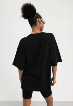 Even&Odd T-Shirt Con StampaBlack Donna T-shirt E Top EV421D23Z-Q11 -Even&Odd Negozio 0f128cfba89e4ea98e1ca79146a8e298 scaled