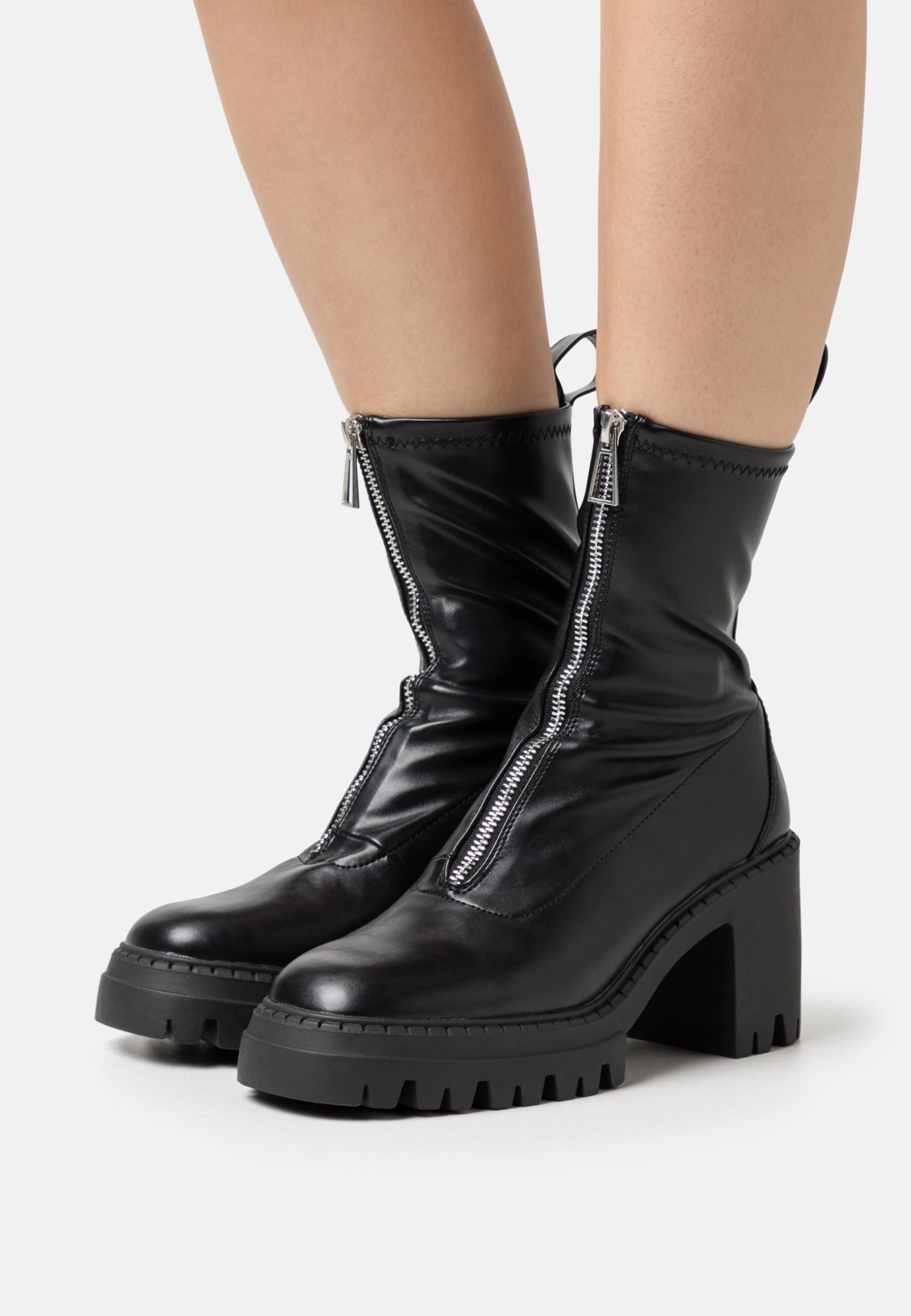 Stivaletti Con PlateauBlack Donna Stivaletti EV411N0IT-Q11 Even&Odd Stivaletti Con PlateauBlack Donna Stivaletti EV411N0IT-Q11 -Even&Odd Negozio 13850973f00f4bc6ba2053774032d930 scaled