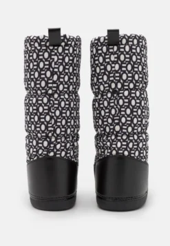 Even&Odd Stivali Da Neve Black Donna Stivali EV411X024-Q11 -Even&Odd Negozio 14db9b9d77d14177bc8b2fa10c514802 scaled