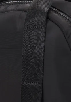 Even&Odd ZainoBlack Donna Borse EV451Q04E-Q11 -Even&Odd Negozio 15915dcee29c466a8f6c95ada6e358e4 scaled