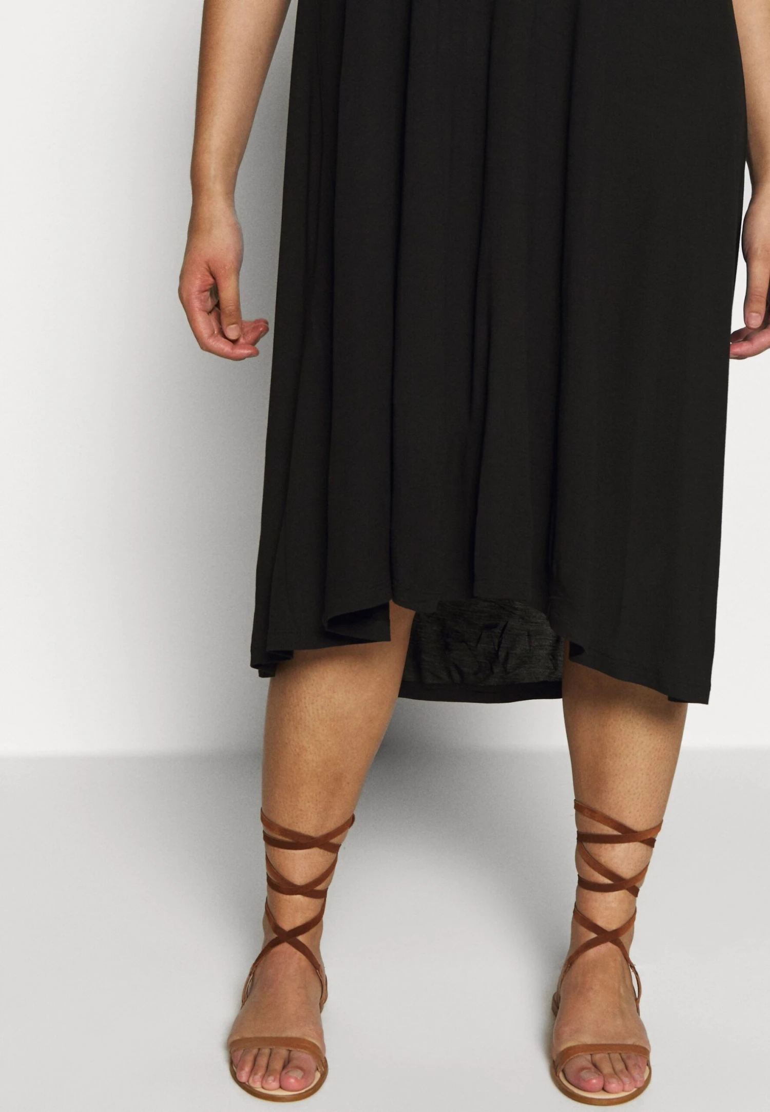 Vestito Di MaglinaBlack Donna Vestiti EVB21C01Y-Q11 Vestito Di MaglinaBlack Donna Vestiti EVB21C01Y-Q11 -Even&Odd Negozio 1716b1e5419e42a58cab188ca1efb621 scaled