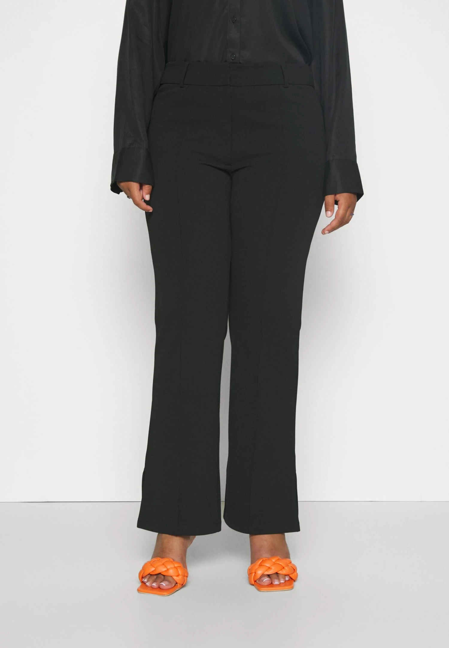 PantaloniBlack Donna Pantaloni EVB21A01U-Q11 PantaloniBlack Donna Pantaloni EVB21A01U-Q11 -Even&Odd Negozio 184aeb1e5646432893c8cfd3cce63f3e scaled