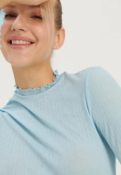 Even&Odd Maglietta A Manica LungaLight Blue Donna T-shirt E Top EV421D270-K11 7 Even&Odd Maglietta A Manica LungaLight Blue Donna T-shirt E Top EV421D270-K11 -Even&Odd Negozio 1a382aadfb90420d88a2b80bcc11480b scaled