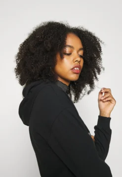 Even&Odd Felpa Con ZipBlack Donna Felpe EV421J08R-Q11 9 Even&Odd Felpa Con ZipBlack Donna Felpe EV421J08R-Q11 -Even&Odd Negozio 1ab1c636516e468895585178d71370bf scaled