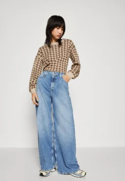 Even&Odd Jeans A ZampaBlue Denim Donna Jeans EV421N06E-K11 -Even&Odd Negozio 212398bcd16549488a654e096b2e311e scaled