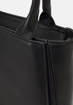 Even&Odd Borsa A ManoBlack Donna Borse EV451H15M-Q11 6 Even&Odd Borsa A ManoBlack Donna Borse EV451H15M-Q11 -Even&Odd Negozio 21d68982309b4cc0b6f480bc4bd49081 scaled