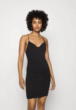 Even&Odd Vestito Di MaglinaBlack Donna Vestiti EV421C1DO-Q11 -Even&Odd Negozio 268a7d75448940828bc059644f699deb scaled