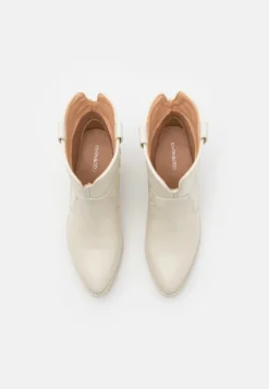 Even&Odd Stivaletti Texani / BikerOff White Donna Stivaletti EV411N0IP-A11 -Even&Odd Negozio 2c97ec83a6f147d882f61069a8a0b7a3 scaled