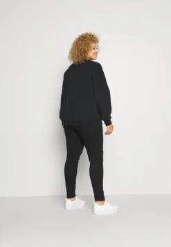 Even&Odd FelpaBlack Donna Felpe EV421J08U-Q11 4 Even&Odd FelpaBlack Donna Felpe EV421J08U-Q11 -Even&Odd Negozio 2dd053824fd74e0e8739f6e6a2d0de90 scaled