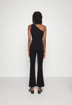Even&Odd Tuta JumpsuitBlack Donna Tute Jumpsuit EV421T066-Q11 4 Even&Odd Tuta JumpsuitBlack Donna Tute Jumpsuit EV421T066-Q11 -Even&Odd Negozio 30d0784a6a744a2eb3933f5cf03482f0 scaled
