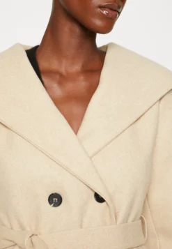 Cappotto CortoBeige Donna Cappotti EVI21U003-B11 -Even&Odd Negozio 35284fe501a243858f0a37d92dd4cf95 scaled