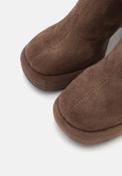 Even&Odd Stivali Con I TacchiTaupe Donna Stivali EV411A0XI-B11 7 Even&Odd Stivali Con I TacchiTaupe Donna Stivali EV411A0XI-B11 -Even&Odd Negozio 36f1b228726148329e81f91ba921082f scaled