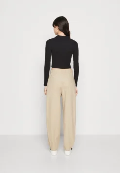 Even&Odd Maglietta A Manica LungaBlack Donna T-shirt E Top EV421D24Z-Q11 4 Even&Odd Maglietta A Manica LungaBlack Donna T-shirt E Top EV421D24Z-Q11 -Even&Odd Negozio 399bab5330094bceb5c8c8ec62c45195 scaled