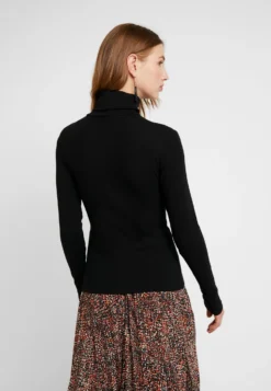 Even&Odd Maglietta A Manica LungaBlack Donna T-shirt E Top EV421D19K-Q11 4 Even&Odd Maglietta A Manica LungaBlack Donna T-shirt E Top EV421D19K-Q11 -Even&Odd Negozio 3ab65170dadc4dfbb19b80f14b8059bd scaled