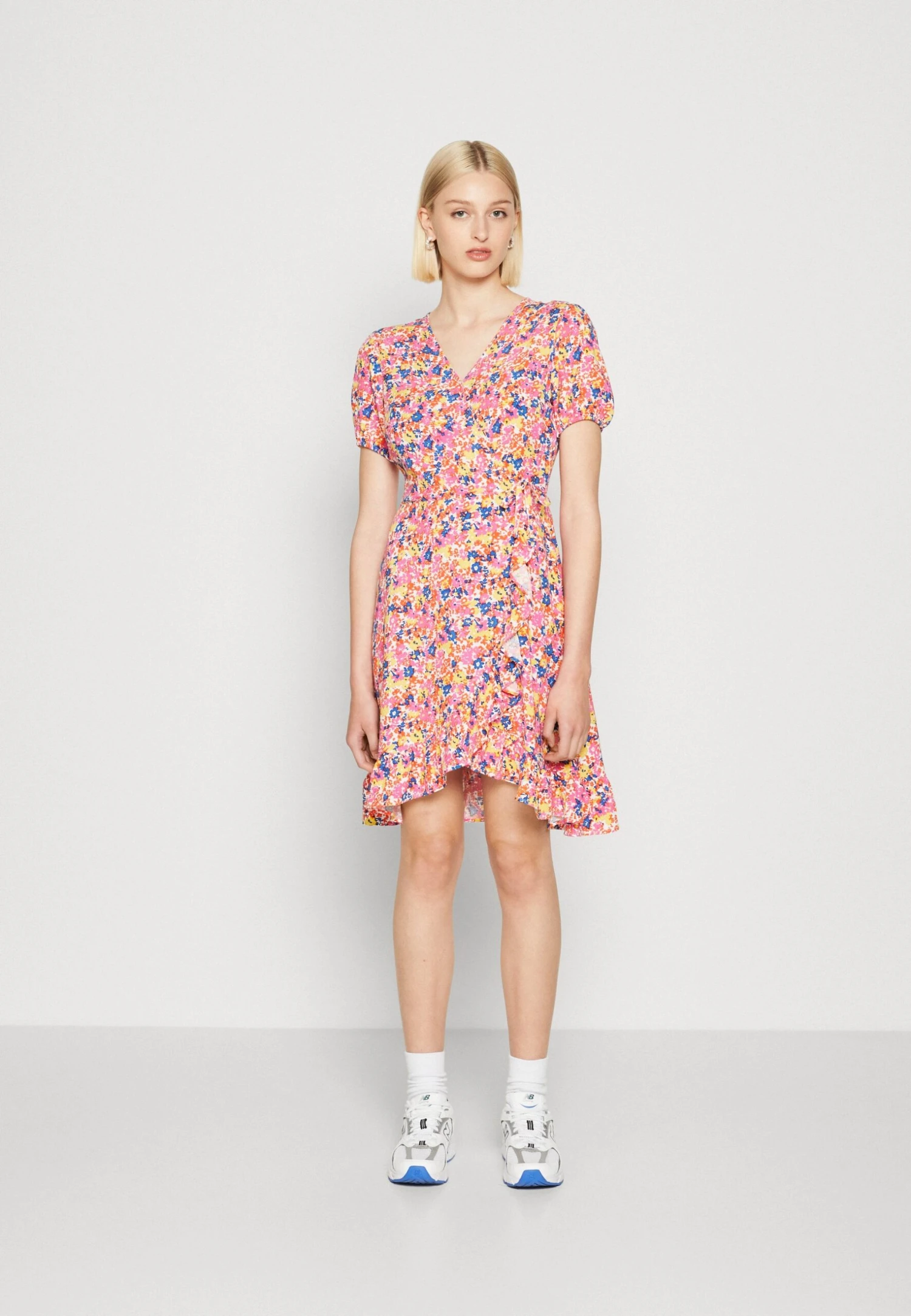 Vestito Estivo - Blue/Red Even&Odd Vestito Estivo - Blue/Red -Even&Odd Negozio 3b1ceb171aab43318df904480a25c90a scaled