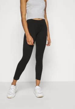 2Er Pack 7/8 LeggingLeggingsBlack Donna Pantaloni EVF21A00R-Q11 -Even&Odd Negozio 3d95bdf77d6d452ab5fec1cb53293c9f scaled