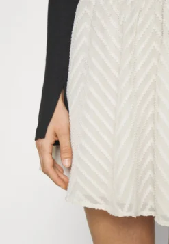 2 PackMaglietta A Manica LungaBlack/Mottled Grey Donna T-shirt E Top EVF21D04X-Q11 -Even&Odd Negozio 3dd663877d6d45d2aa26485462b987b6 scaled