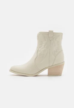 Even&Odd Stivaletti Texani / BikerOff White Donna Stivaletti EV411N0IP-A11 -Even&Odd Negozio 4212851431254fcc9048e42deb15a9c6 scaled