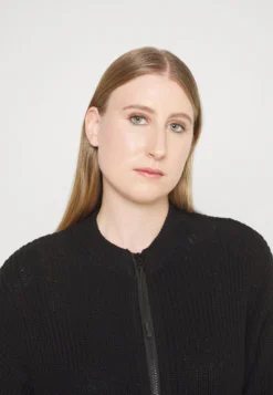 Even&Odd MaglioneBlack Donna Maglieria EV421I0G1-Q11 -Even&Odd Negozio 427868081f434817a360cf61aa8c37fc scaled