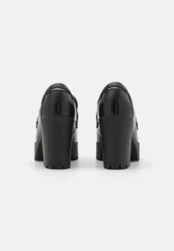 Scarpe Con PlateauBlack Donna Scarpe Con Tacco EVC11B00H-Q11 5 Scarpe Con PlateauBlack Donna Scarpe Con Tacco EVC11B00H-Q11 -Even&Odd Negozio 4291e2f4d59a471ca39fef8ac21318d1 scaled