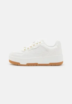 Even&Odd Sneakers BasseWhite Donna Sneakers EV411A0WT-A11 3 Even&Odd Sneakers BasseWhite Donna Sneakers EV411A0WT-A11 -Even&Odd Negozio 42ab41c2e7314218b7630ccb54bfaabf scaled