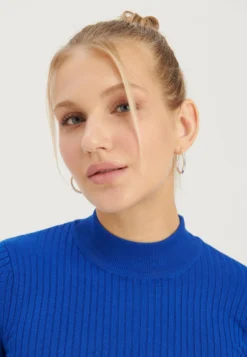 Even&Odd MaglioneBlue Donna Maglieria EV421I0AK-K16 6 Even&Odd MaglioneBlue Donna Maglieria EV421I0AK-K16 -Even&Odd Negozio 454e6f7cdd734f7bb3eda1af9c5de574 scaled