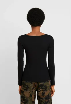 Even&Odd Maglietta A Manica LungaBlack Donna T-shirt E Top EV421D1BE-Q11 4 Even&Odd Maglietta A Manica LungaBlack Donna T-shirt E Top EV421D1BE-Q11 -Even&Odd Negozio 476b4941548441d0a746ad916bd276e2 scaled