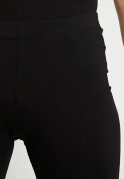 LeggingsBlack Donna Pantaloni EVI21A001-Q11 -Even&Odd Negozio 48f6b4d06f1341b2a4c7b504990b819f scaled