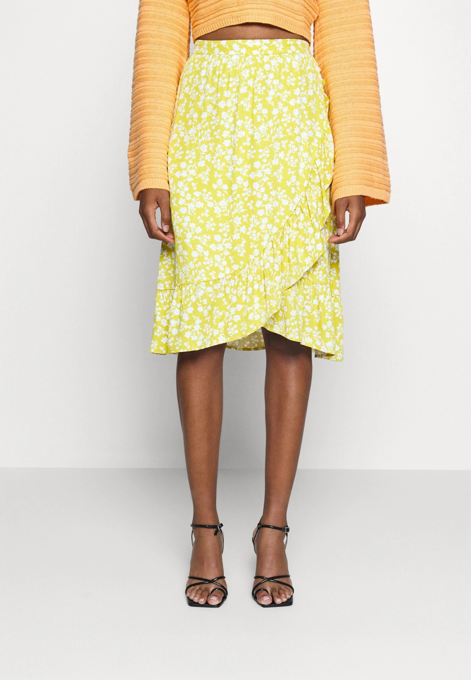 Gonna A Campana - Light Green/White Even&Odd Gonna A Campana - Light Green/White -Even&Odd Negozio 5332e9b208b14e6691f398693abc745c scaled