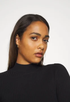 Even&Odd T-Shirt BasicBlack Donna T-shirt E Top EV421I0BA-Q11 5 Even&Odd T-Shirt BasicBlack Donna T-shirt E Top EV421I0BA-Q11 -Even&Odd Negozio 5850ab70e94645899f284c4a9bc26029 scaled