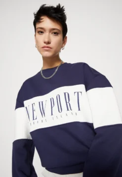 Even&Odd FelpaDark Blue/White Donna Felpe EV421J0DQ-K11 -Even&Odd Negozio 59823dfde7f14f57a69f50eaf60b5e29 scaled