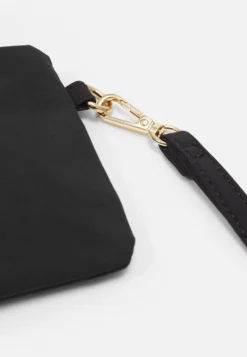 Even&Odd PortafoglioBlack Donna Portafogli E Portachiavi EV451F04J-Q11 5 Even&Odd PortafoglioBlack Donna Portafogli E Portachiavi EV451F04J-Q11 -Even&Odd Negozio 5b43880c236440fe9d87fd6582c0e658 scaled