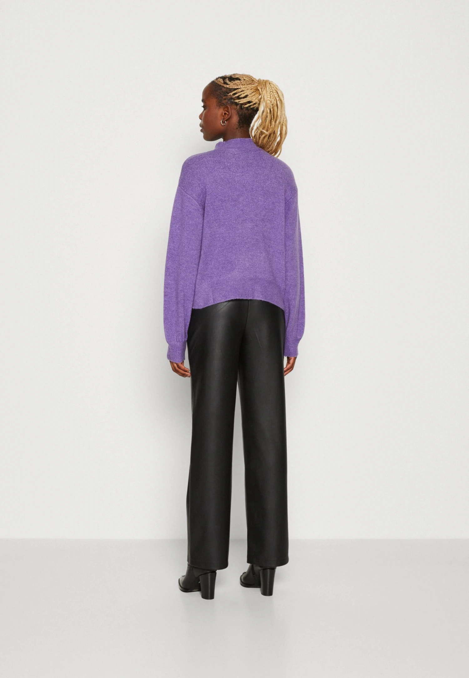 MaglionePurple Donna Maglieria EV421I0I3-I11 Even&Odd MaglionePurple Donna Maglieria EV421I0I3-I11 -Even&Odd Negozio 5d00b2d02081478ca7654ba0a4796c45 scaled