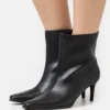 Even&Odd StivalettiBlack Donna Stivaletti EV411N0J3-Q11 -Even&Odd Negozio 5d4d57f0220343e78d6852b21f47d285 scaled