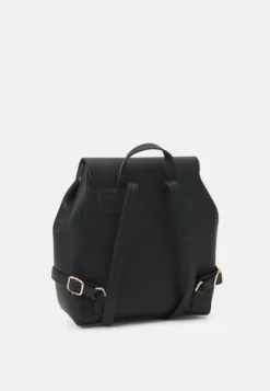 Even&Odd ZainoBlack Donna Borse EV451Q04I-Q11 -Even&Odd Negozio 6416cd9e70164dc3bb95cdba65afb7cb scaled