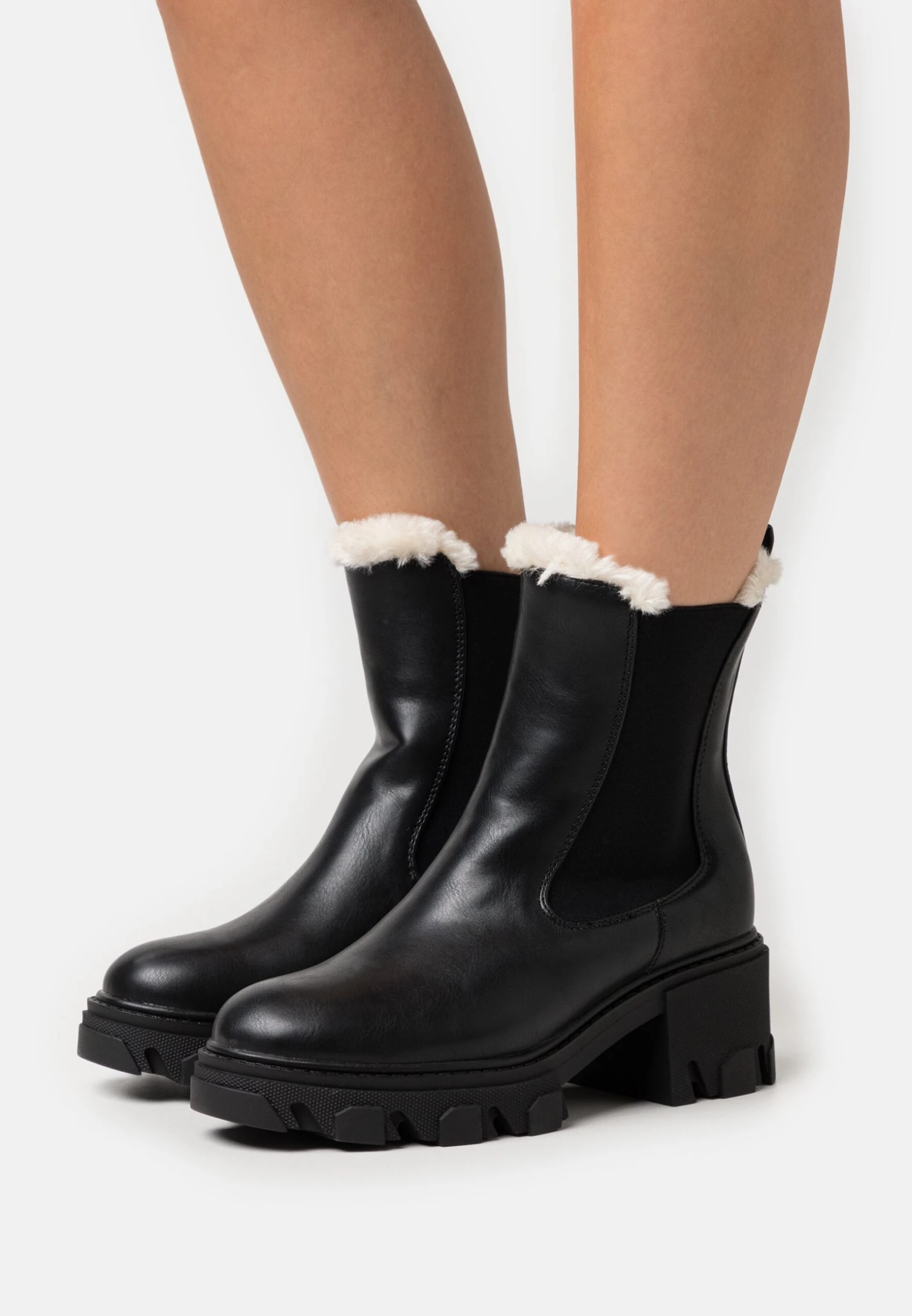 Stivaletti Con PlateauBlack Donna Stivaletti EV411X027-Q11 Even&Odd Stivaletti Con PlateauBlack Donna Stivaletti EV411X027-Q11 -Even&Odd Negozio 64c30674de354aa7988e2a7d1f5d923a scaled