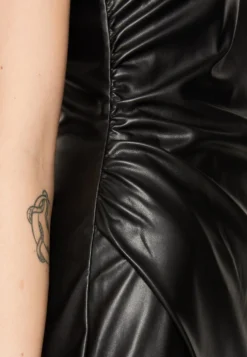 Even&Odd Vestito EleganteBlack Donna Vestiti EV421C1EF-Q11 -Even&Odd Negozio 6869f8c6854a4df9b3aabb5e20d213e8 scaled