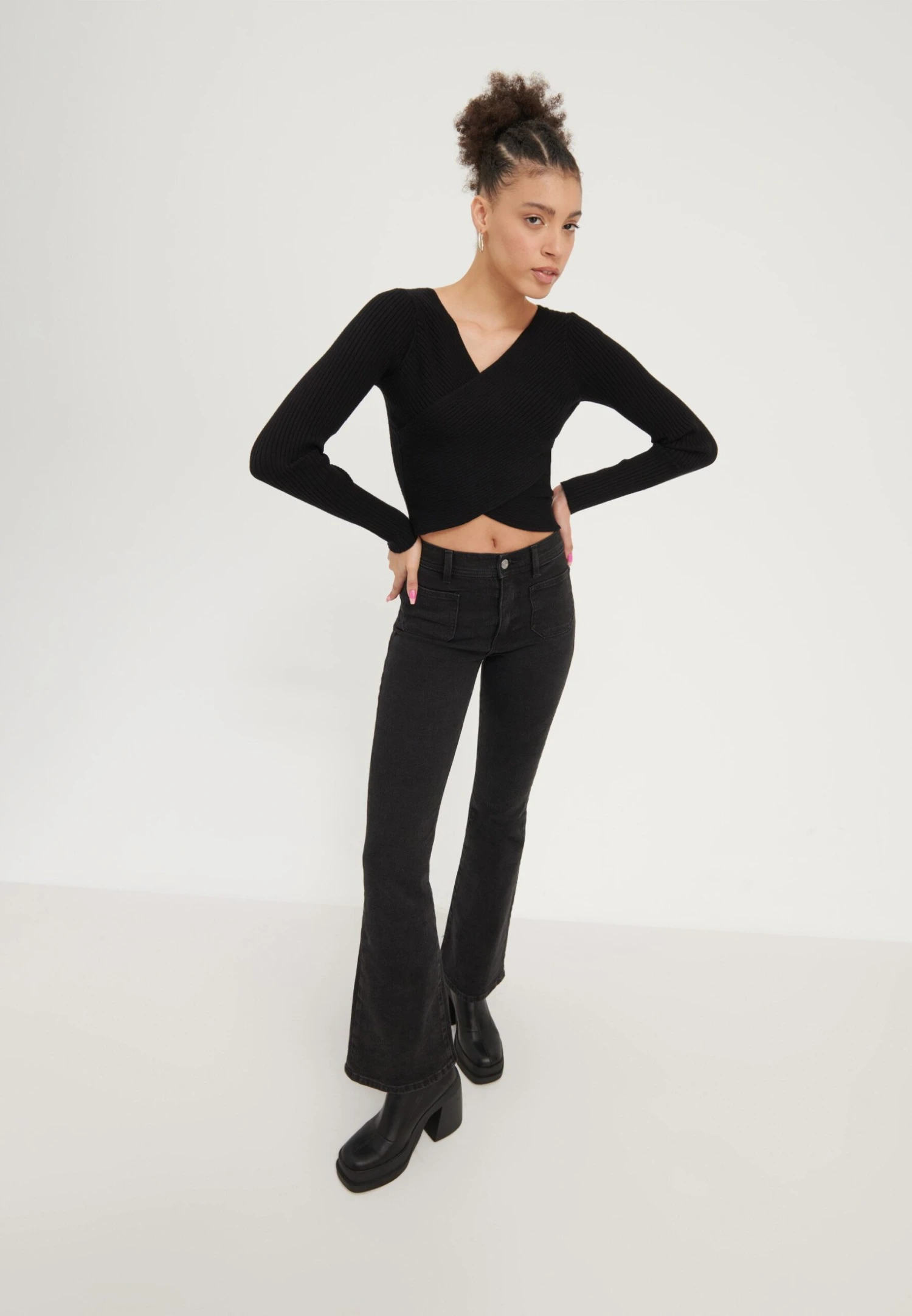 MaglioneBlack Donna Maglieria EV421I0HC-Q11 Even&Odd MaglioneBlack Donna Maglieria EV421I0HC-Q11 -Even&Odd Negozio 69c5fe5f019d4b19be5cbdeb65f78a97 scaled