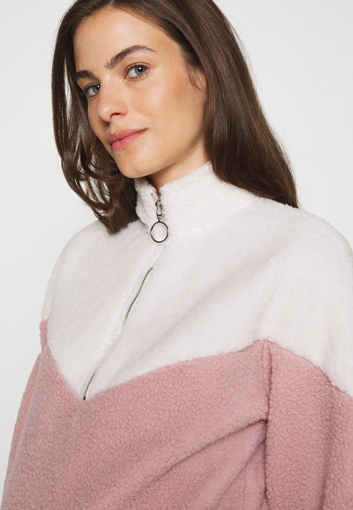 Felpa In PileOff-White/Pink Donna Felpe EVO29J00A-A11 Felpa In PileOff-White/Pink Donna Felpe EVO29J00A-A11 -Even&Odd Negozio 71f87dc0bc67466cb94474c147427555 scaled