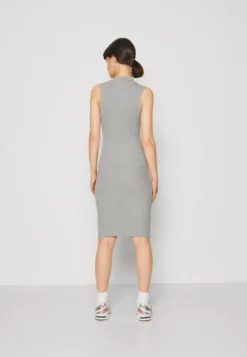 Even&Odd Perkin Neck Midi Bodycon DressVestito Di MaglinaMottled Grey Donna Vestiti EV421C1DK-C11 4 Even&Odd Perkin Neck Midi Bodycon DressVestito Di MaglinaMottled Grey Donna Vestiti EV421C1DK-C11 -Even&Odd Negozio 722f8e18a2ea4ccab830b54ec7cf0336 scaled