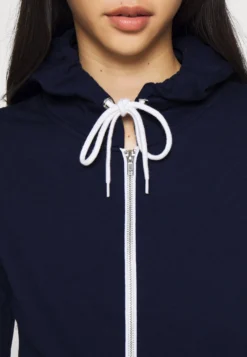 Even&Odd Felpa Con ZipDark Blue Donna Felpe EV421J088-K11 -Even&Odd Negozio 725ee8a5174543bf9ceca510e8d58e85 scaled