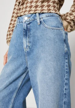 Even&Odd Jeans A ZampaBlue Denim Donna Jeans EV421N06E-K11 -Even&Odd Negozio 765ec790a33c472ca7de00a2a59c543e scaled