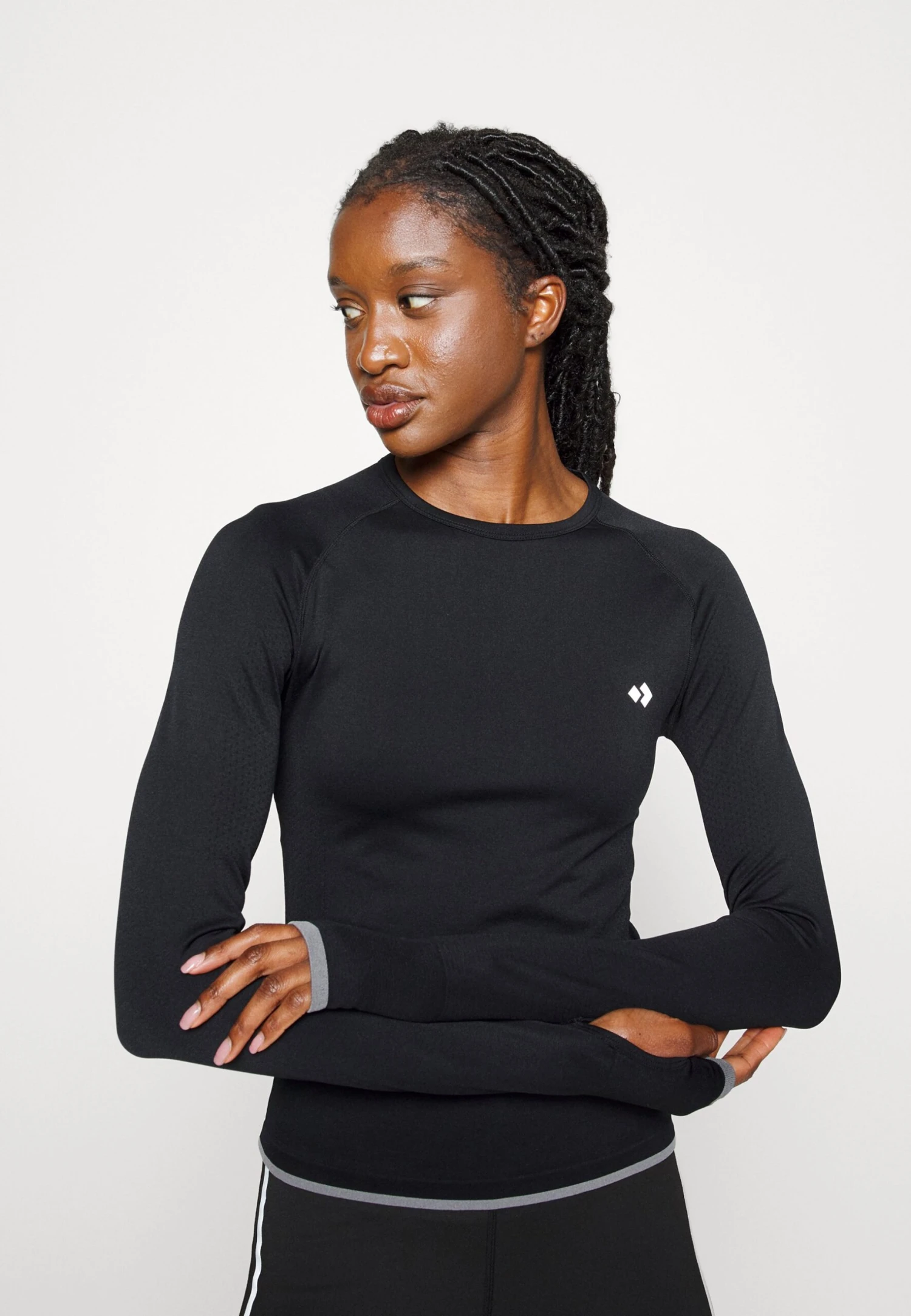 Maglietta A Manica LungaBlack Donna T-shirt e top EV941D04N-Q11 Maglietta A Manica LungaBlack Donna T-shirt E Top EV941D04N-Q11 -Even&Odd Negozio 79ef0fae47264df496d9e02b89f49f9e scaled