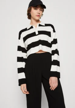 Even&Odd Maglietta A Manica Lunga - Black -Even&Odd Negozio 7a57d2ad84c14af7a203abc2367ed218 scaled