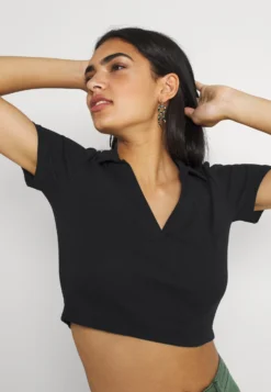 Even&Odd PoloBlack Donna T-shirt E Top EV421D1R6-Q11 -Even&Odd Negozio 7a79a78ade284634bc363a0e454b37ec scaled